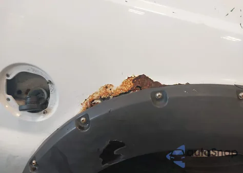 2004 Ford F-350 Lariat/Xl/Xlt z USA, uszkodzony, nr VIN 1FTSX31L24EB42289